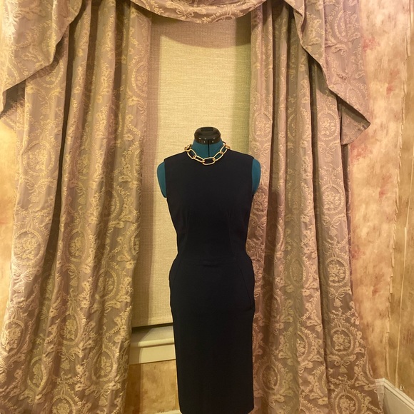 Givenchy vintage, fitted navy dress size 38 - Picture 8 of 15